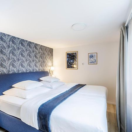 Ferienhaus Waldgefluester 70 Qm I Ueberdachte Terrasse I 2 Schlafzimmer I Strandnah โยอาคิมสทาล ภายนอก รูปภาพ
