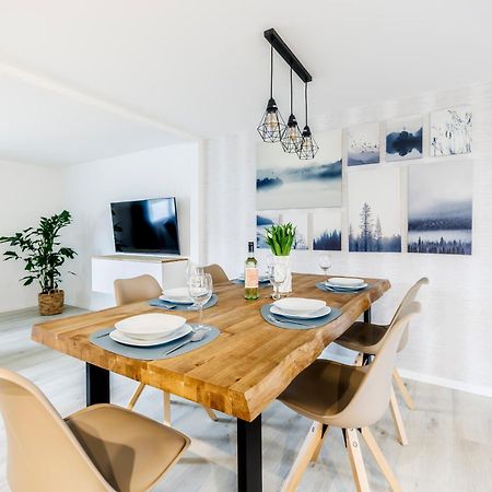 Ferienhaus Waldgefluester 70 Qm I Ueberdachte Terrasse I 2 Schlafzimmer I Strandnah โยอาคิมสทาล ภายนอก รูปภาพ